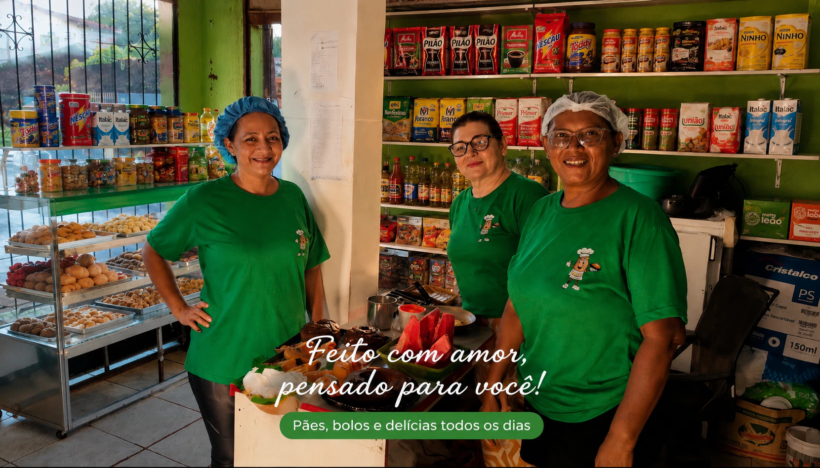 Interior da loja com a equipe da Deus Proverá